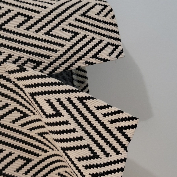 Zara Trafaluc Women's Aztec Print Pencil Skirt Size Medium - Picture 3 of 9